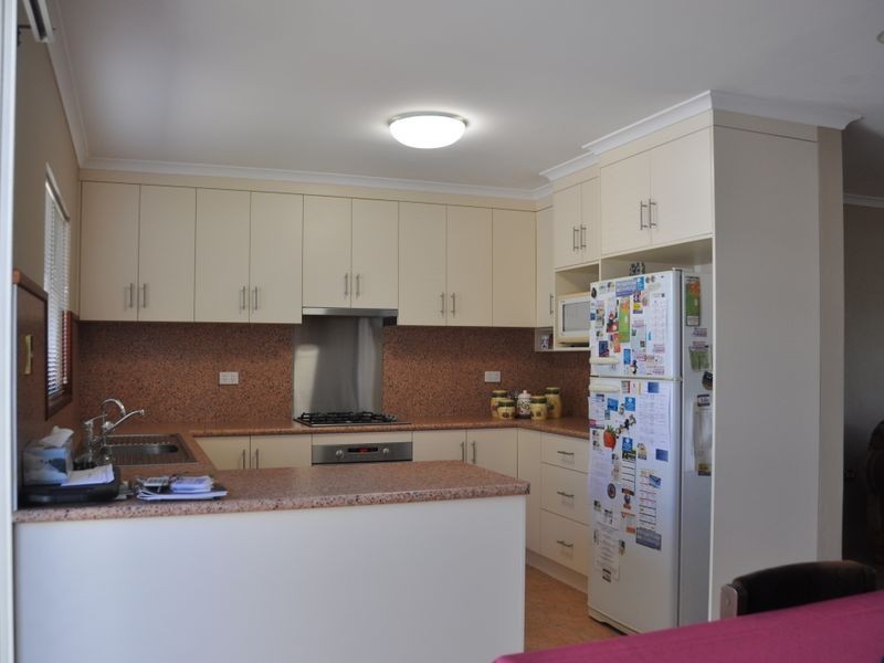 1 Howard Street, Salonika Beach QLD 4740
