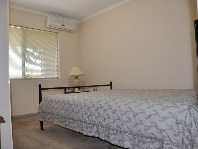 1 Howard Street, Salonika Beach QLD 4740