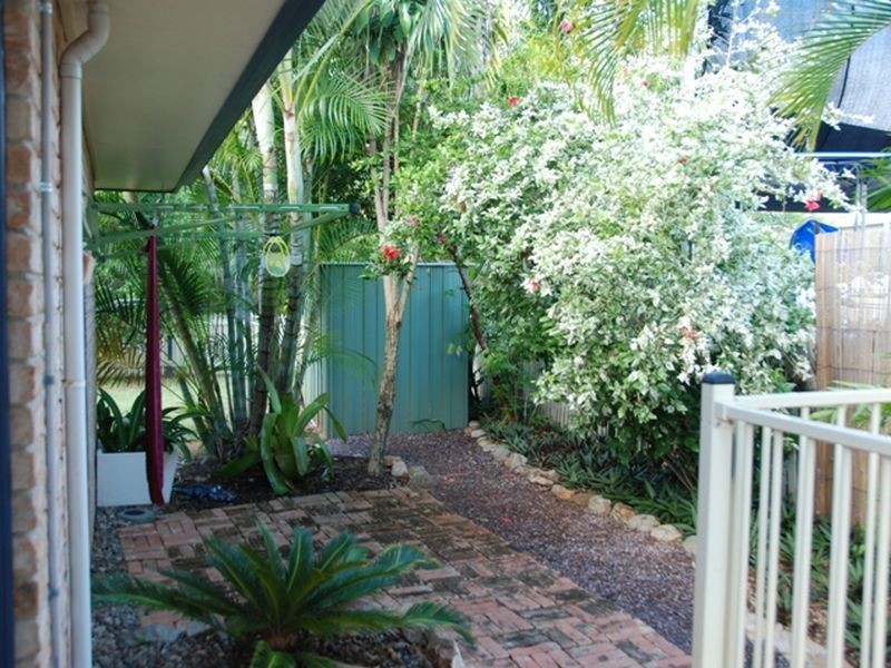 6 Clark Street, Grasstree Beach QLD 4740