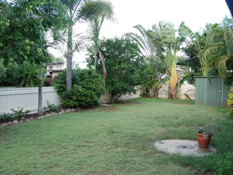 6 Clark Street, Grasstree Beach QLD 4740