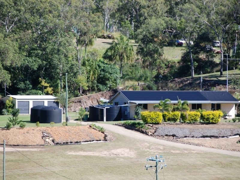 86 Mountneys Road, Sarina QLD 4737