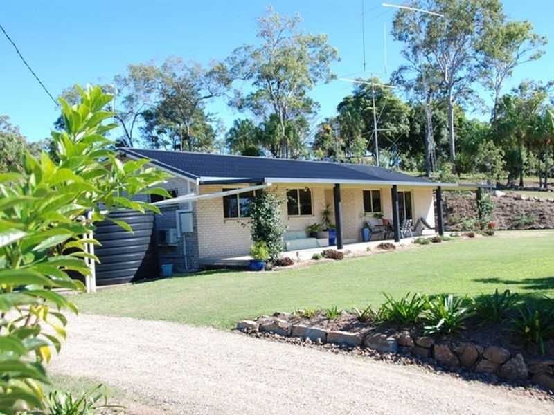 86 Mountneys Road, Sarina QLD 4737