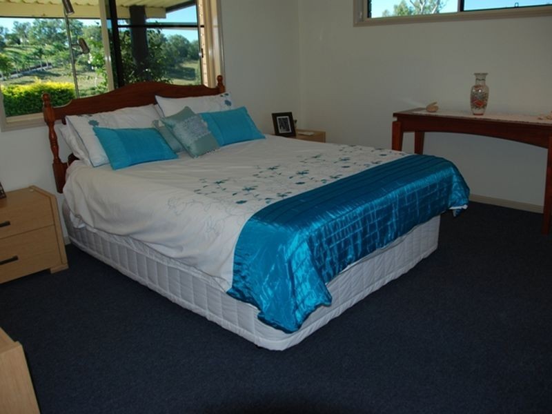 86 Mountneys Road, Sarina QLD 4737