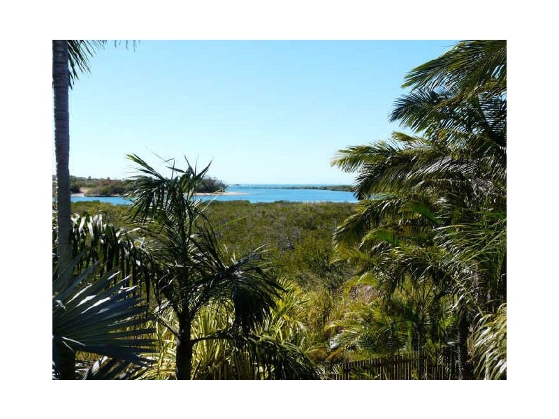 24 Morris Street, Campwin Beach QLD 4737