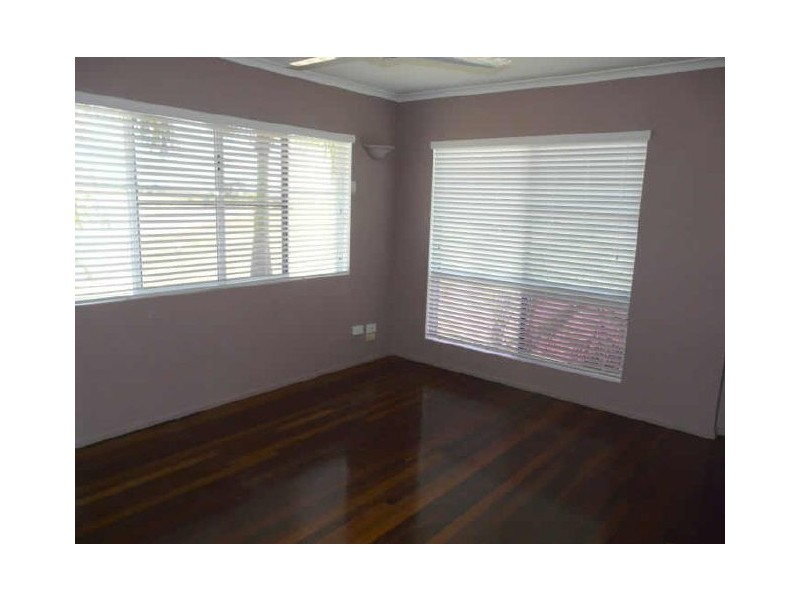 24 Morris Street, Campwin Beach QLD 4737