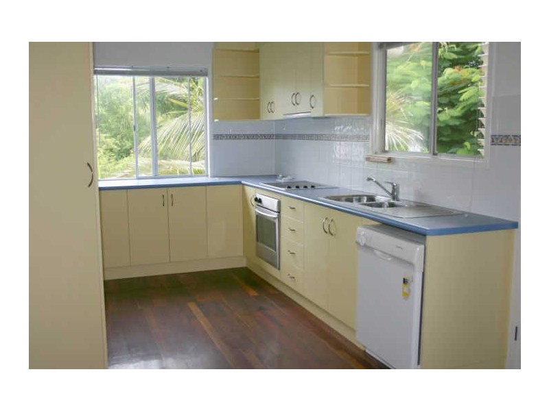 91 Westcott Ave, Campwin Beach QLD 4737