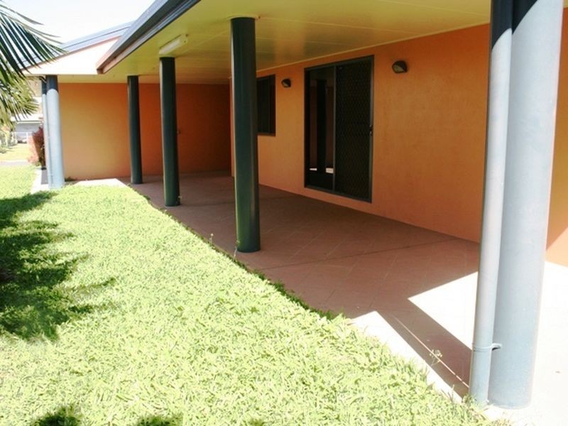 9 Patroyce Court, Sarina QLD 4737