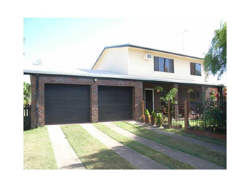 81 Beach Road, Sarina QLD 4737