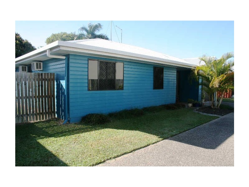 3/5 East Street, Sarina QLD 4737