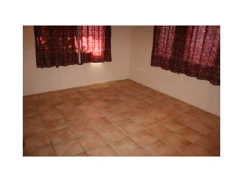 104 Rasmussen Ave, Salonika Beach QLD 4740