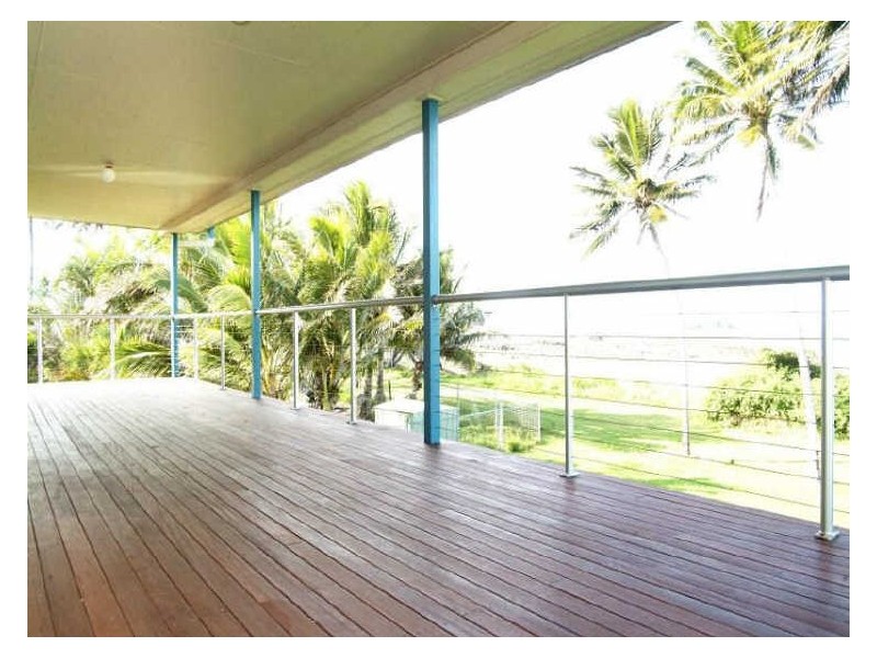 19 McCarthy St, Hay Point QLD 4740