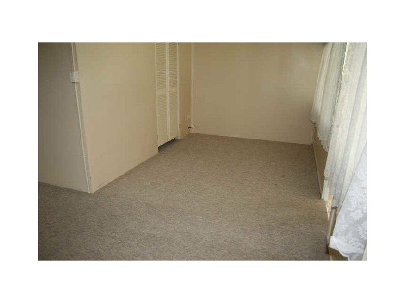 1/3 Deguara Ave, Armstrong Beach QLD 4737