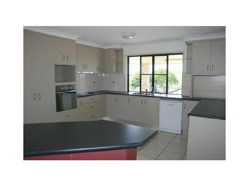 929 Grasstree Rd, Sarina QLD 4737