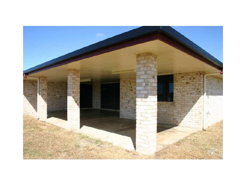 929 Grasstree Rd, Sarina QLD 4737