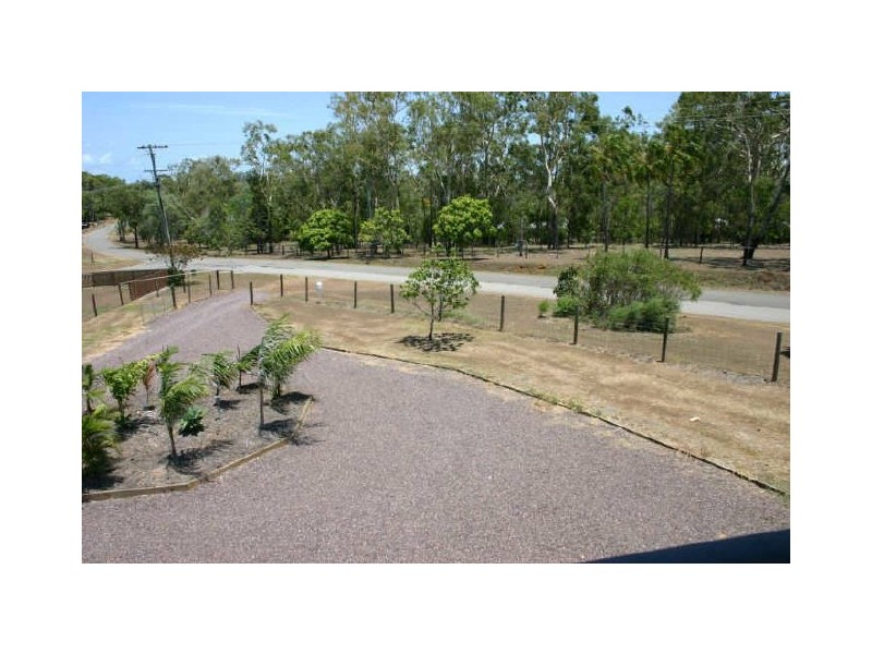 52 Crescent Street, Armstrong Beach QLD 4737