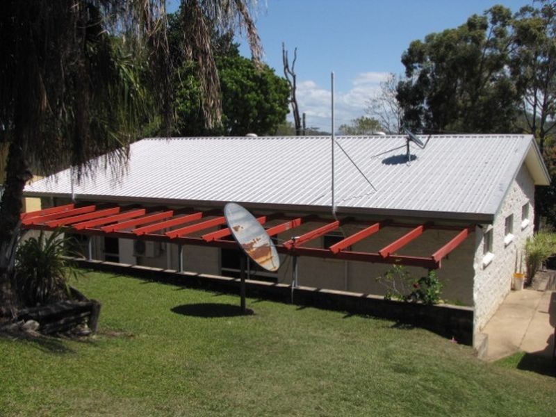 16 Sunset Drive, Sarina QLD 4737