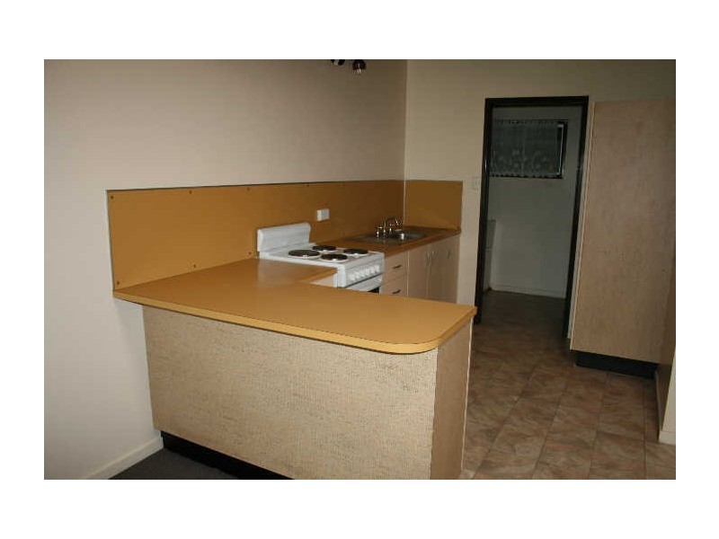 2/13 Michael Ave, Sarina QLD 4737