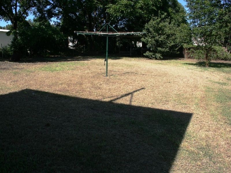 38 Beach Road, Sarina QLD 4737