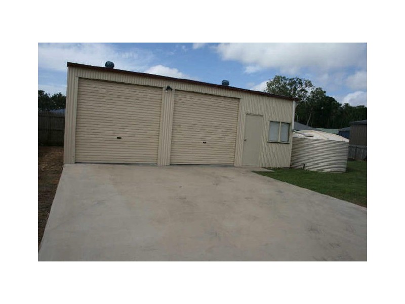 18 Swan Street, Armstrong Beach QLD 4737