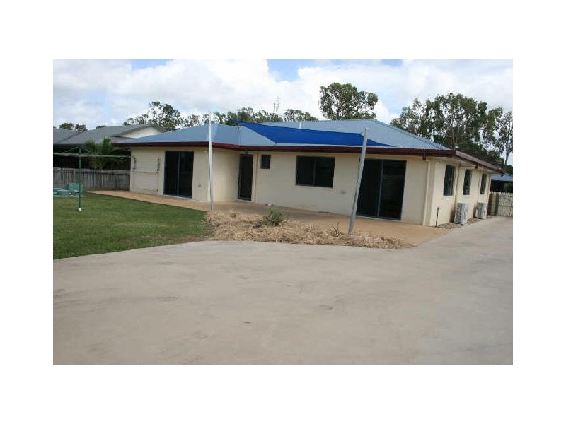 18 Swan Street, Armstrong Beach QLD 4737