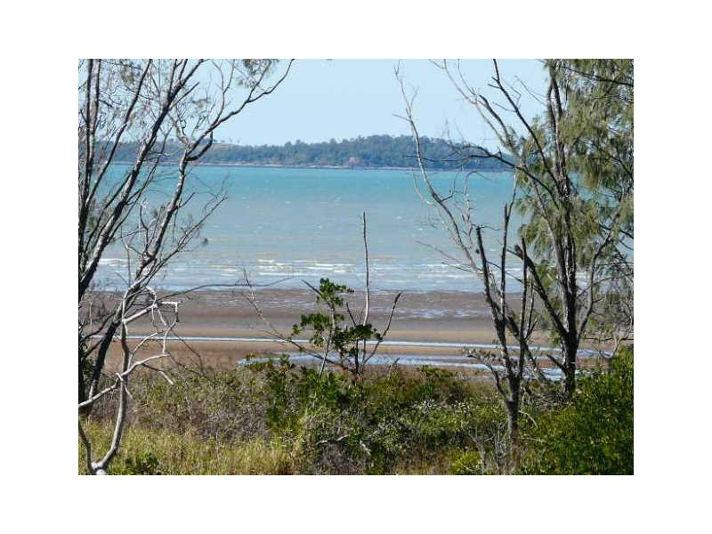 200 Miran Khan Drive, Freshwater Point QLD 4737