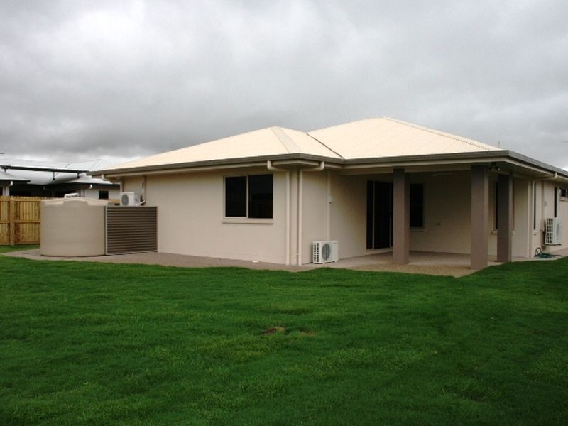 33 Millenium Drive, Sarina QLD 4737