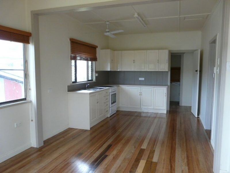 8 Graham Street, Koumala QLD 4738