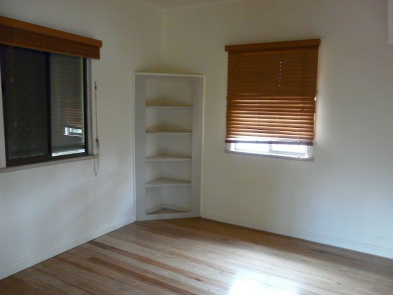 8 Graham Street, Koumala QLD 4738