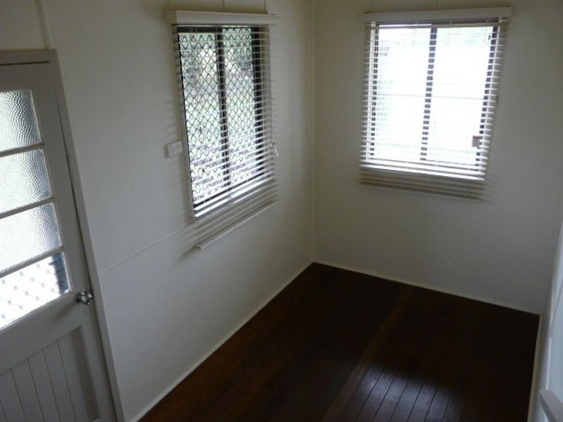 8 Graham Street, Koumala QLD 4738