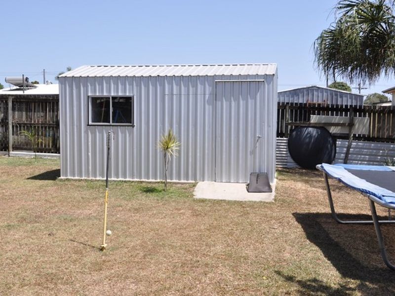 15 Lillendale Avenue, Sarina QLD 4737