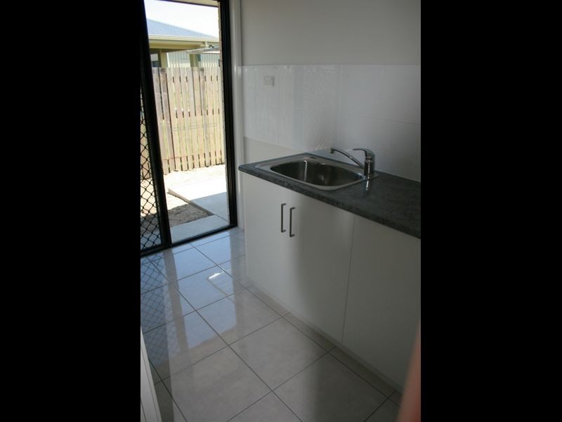11 Pacific Avenue, Sarina QLD 4737