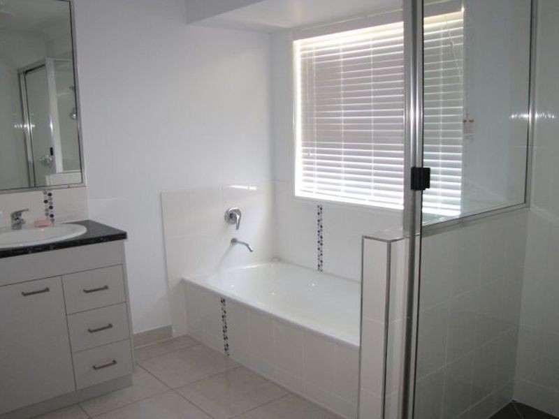 56 Jackson, Sarina QLD 4737