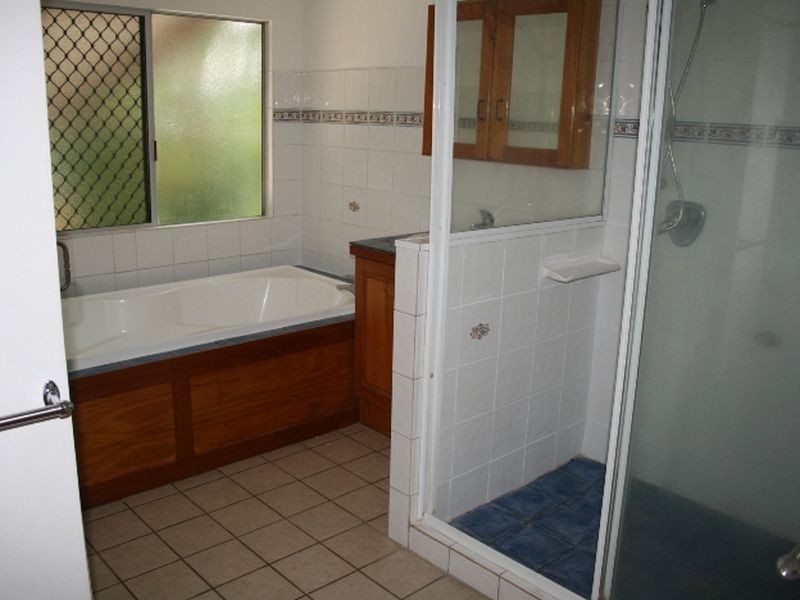 23 Anzac Street, Sarina QLD 4737