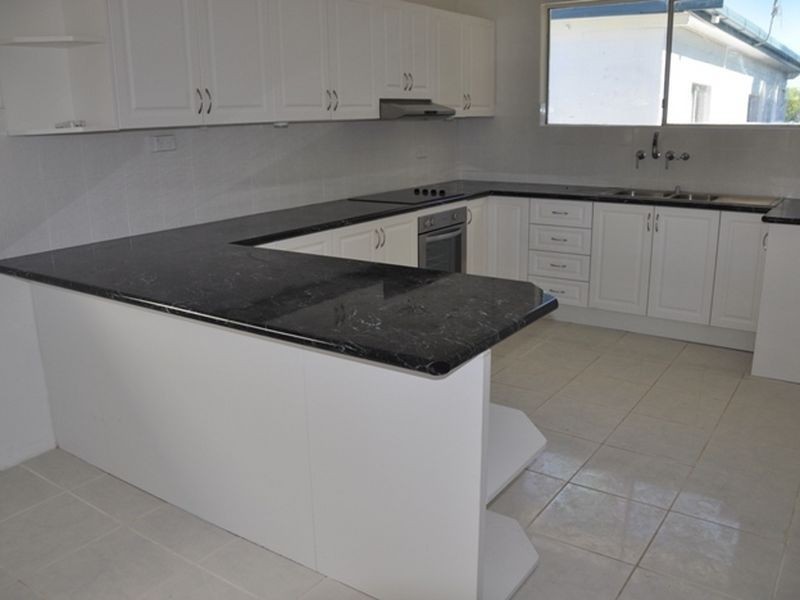 25 Poole Street, Sarina Beach QLD 4737