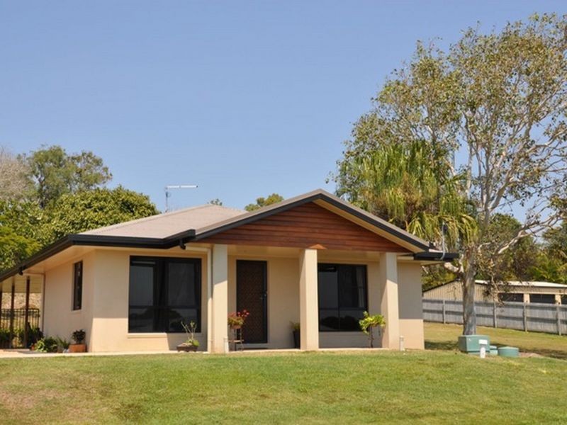 25 Brooksfield Drive, Sarina Beach QLD 4737