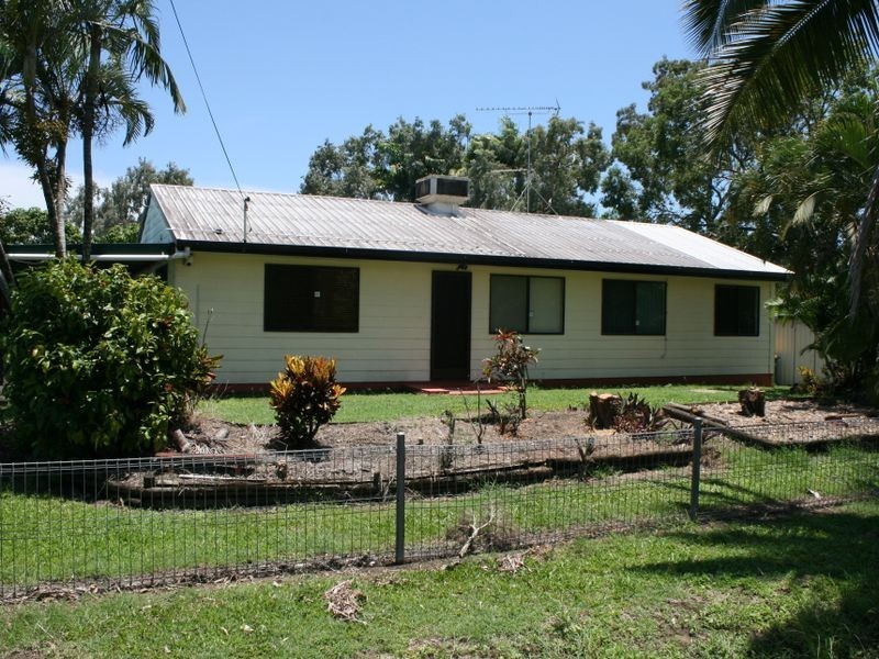 36 Rainbow Street, Armstrong Beach QLD 4737