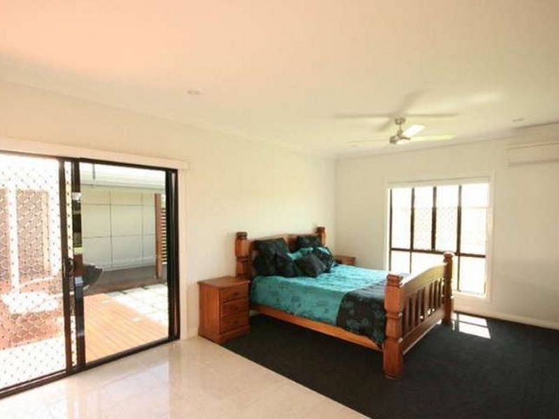 27 Millenium Drive, Sarina QLD 4737