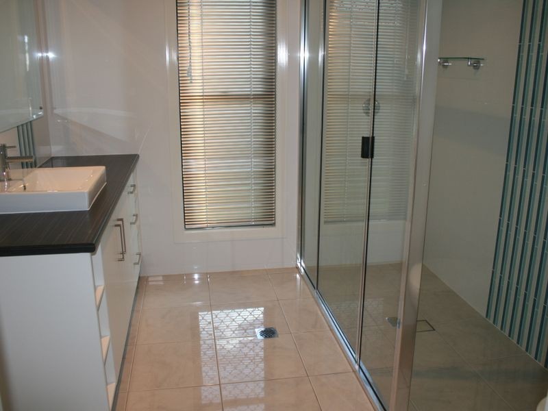 27 Millenium Drive, Sarina QLD 4737