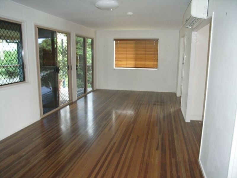 120 The Esplanade, Grasstree Beach QLD 4740