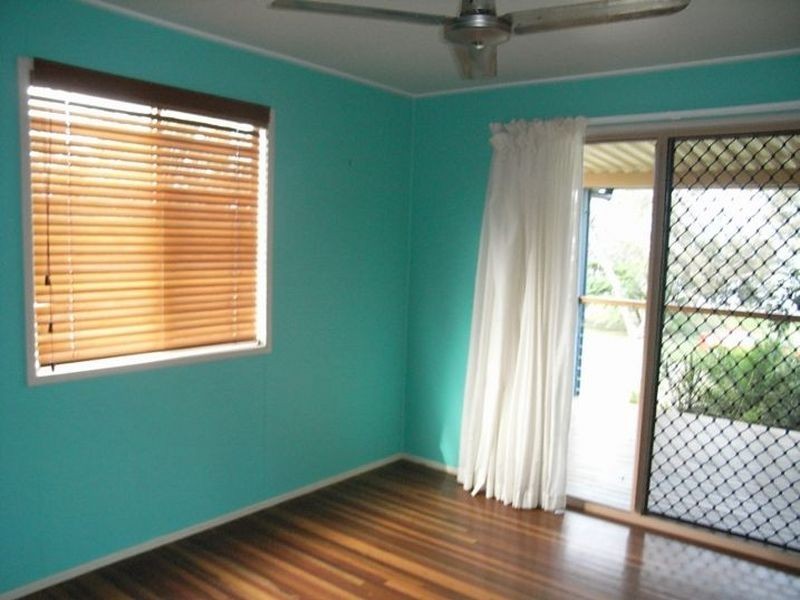 120 The Esplanade, Grasstree Beach QLD 4740