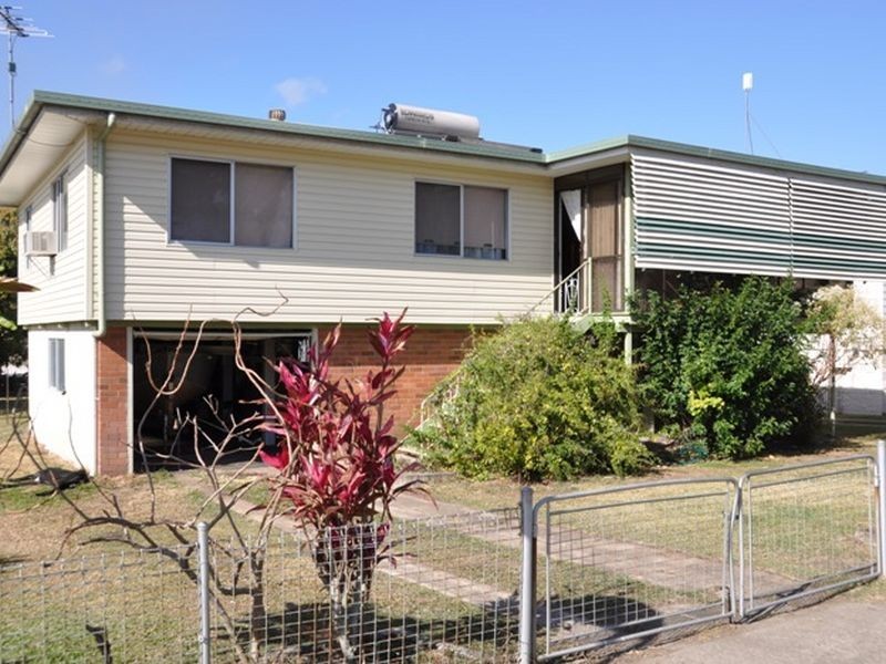 7 West Street, Sarina QLD 4737