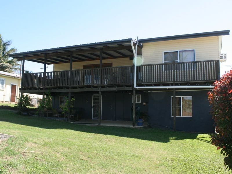 31 Coopers Avenue, Campwin Beach QLD 4737