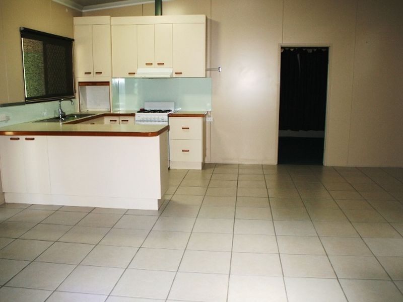 8 Llewellyn Court, Freshwater Point QLD 4737