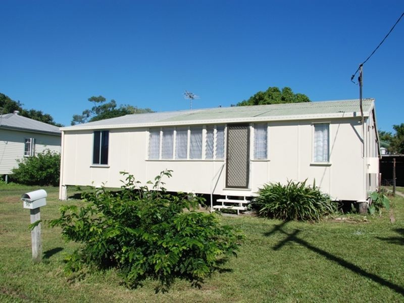 16 Phillips Street, Sarina QLD 4737