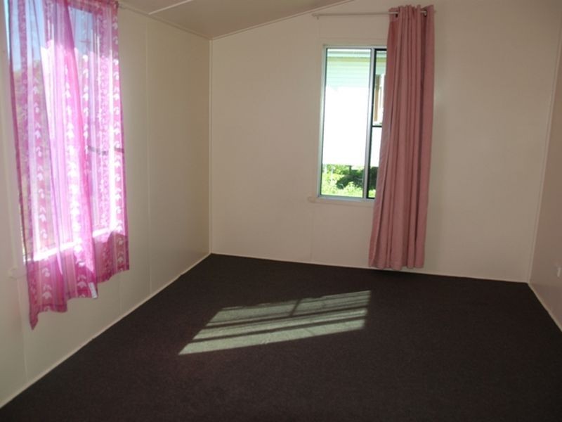 16 Phillips Street, Sarina QLD 4737