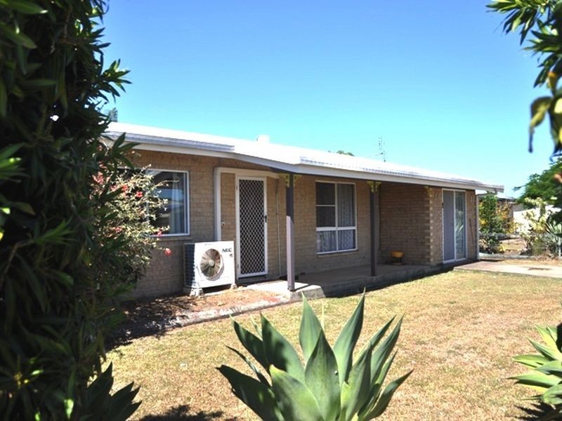 9 Hans Christian Street, Sarina QLD 4737