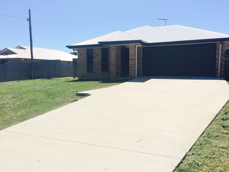 77 Pacific Drive, Salonika Beach QLD 4740