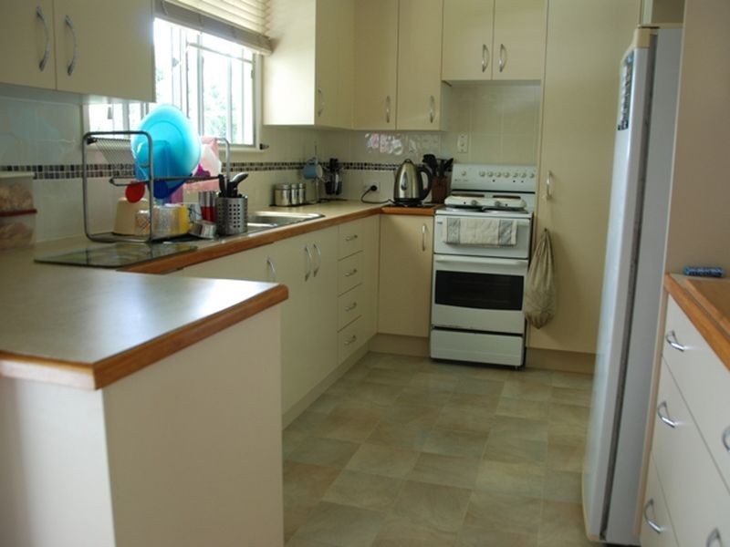 24 Langdon Street, Sarina QLD 4737