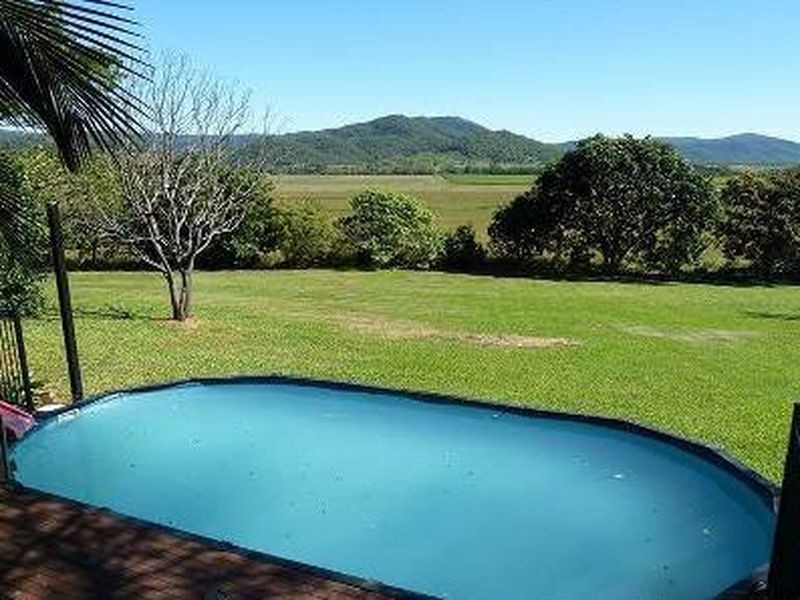 34 Grieshaber Drive, Sarina QLD 4737