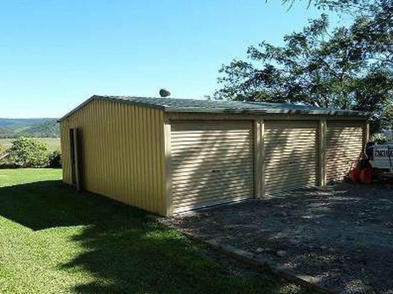 34 Grieshaber Drive, Sarina QLD 4737